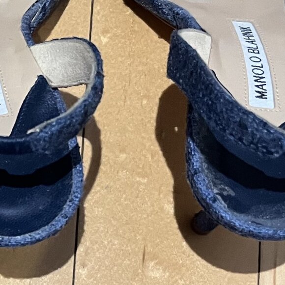 Manolo Blahnik Medium Blue Fabric Slingback Heels Size 39 - Picture 6 of 7